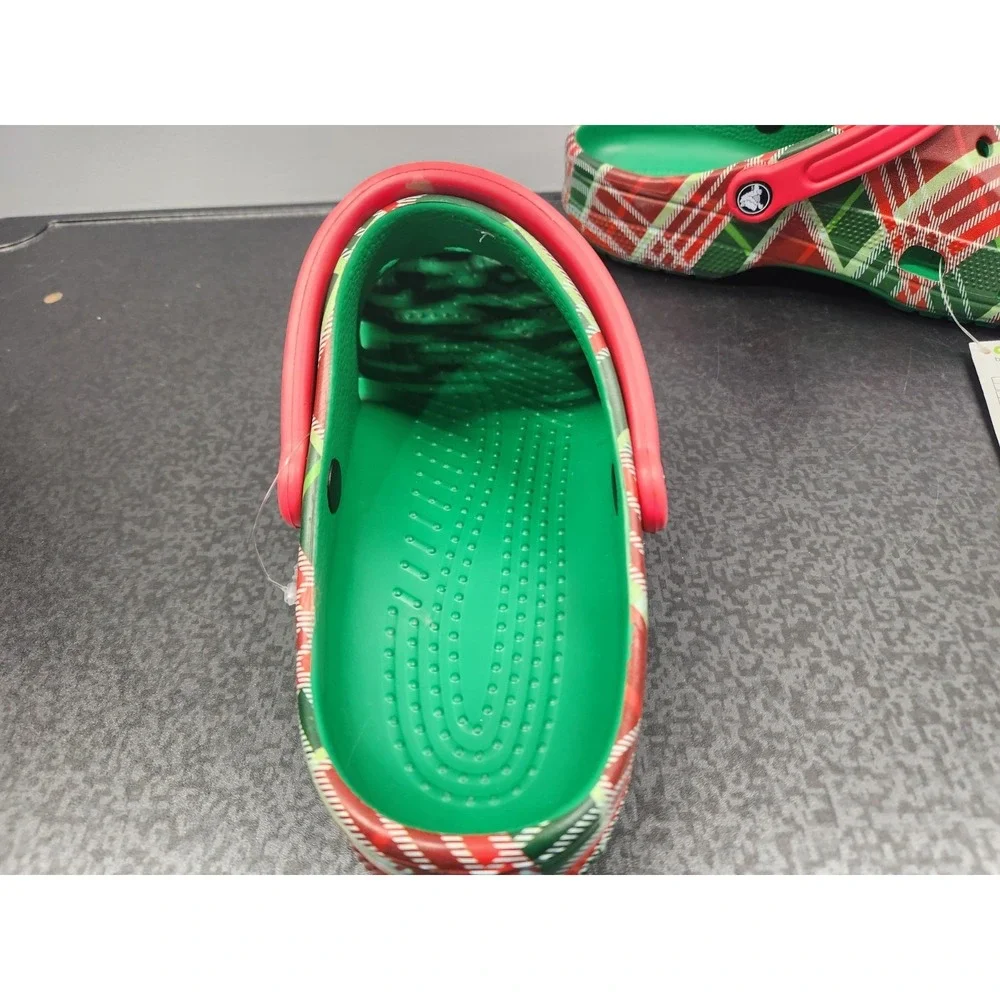 Crocs Baya Holiday Plaid Comfort Clogs Men's‎ 12 Women's 14 Sandals Slides ~ NEW